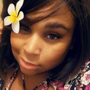 Meet your Posher, Ciara